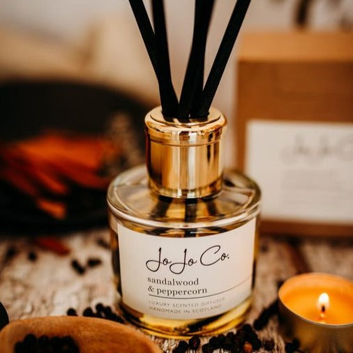 sandalwood and peppercorn luxury diffuser