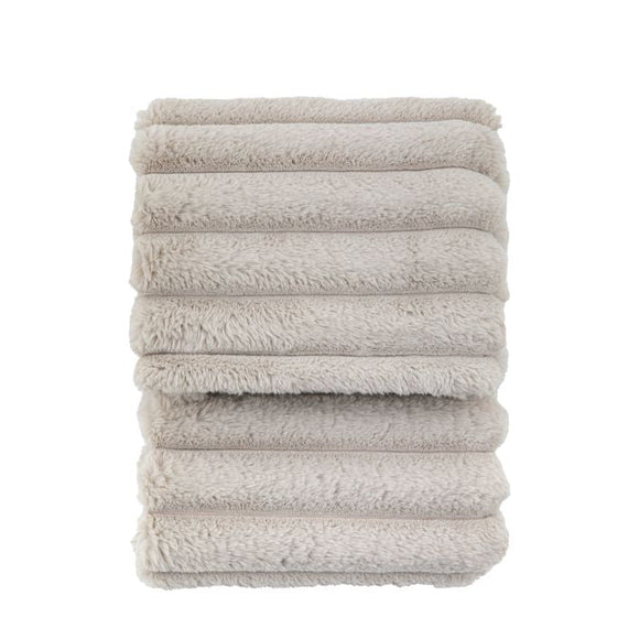 Ribbed Faux Fur Throw - KHEE